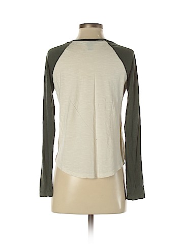 Forever 21 Long Sleeve T-Shirt (view 2)