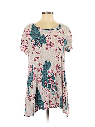 Astr Short Sleeve Blouse (view 1)