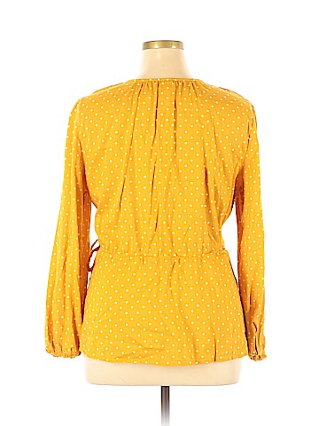 Old Navy Casual Dress (view 2)