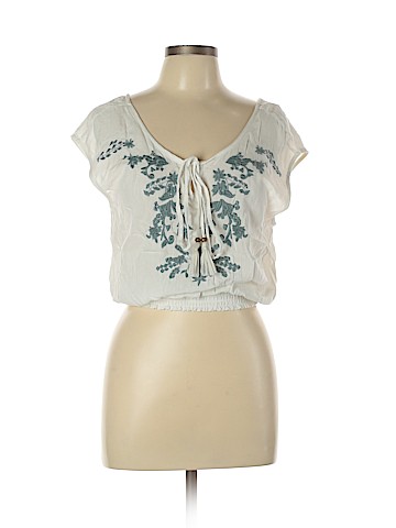 Poof! Sleeveless Blouse (view 1)