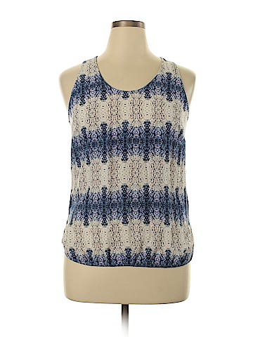 Kenar Sleeveless Blouse (view 1)