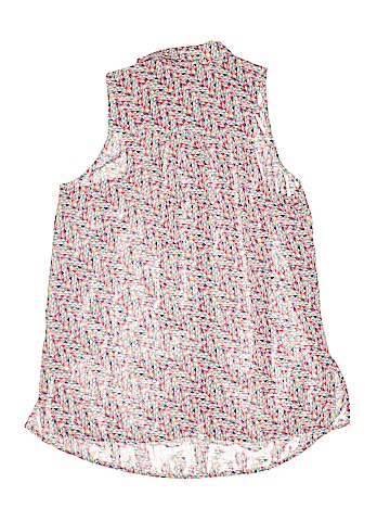 Candie's Sleeveless Button-Down Shirt (view 2)