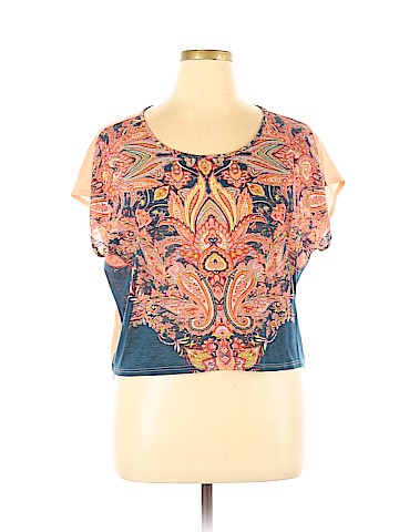 Weavers Short Sleeve Blouse (view 1)