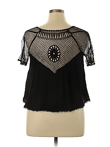 Unbranded Short Sleeve Blouse (view 2)