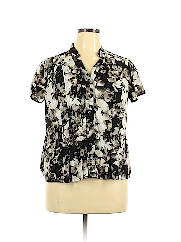Croft & Barrow Short Sleeve Blouse (view 1)