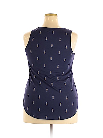 Zoe+Liv Tank Top (view 2)