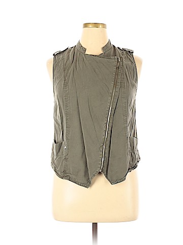 Mossimo Vest (view 1)