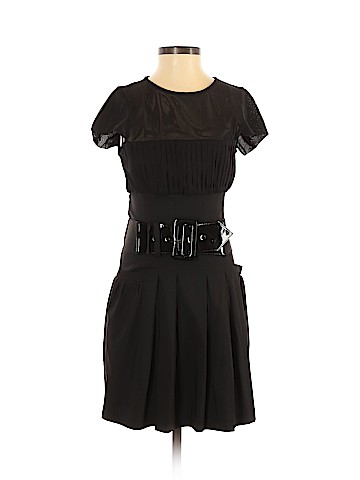 Alice + Olivia Casual Dress (view 1)