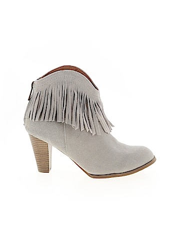 Unbranded Ankle Boots (view 1)