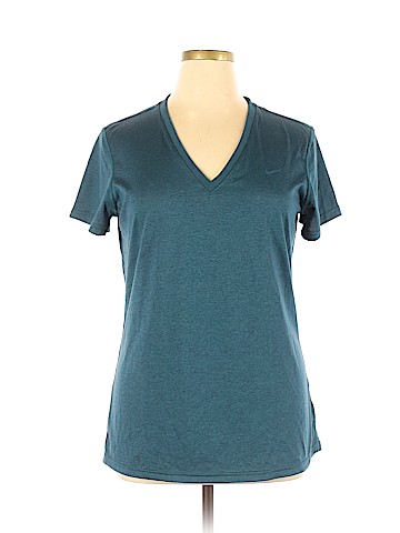 Nike Active T-Shirt (view 1)