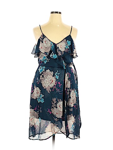 Xhilaration Casual Dress (view 1)