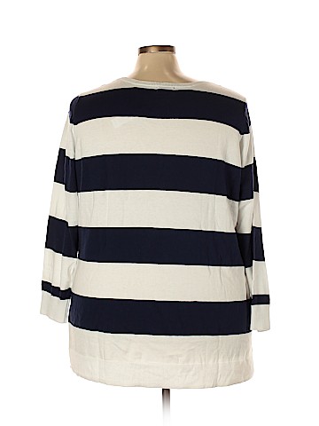 Old Navy Pullover Sweater (view 2)