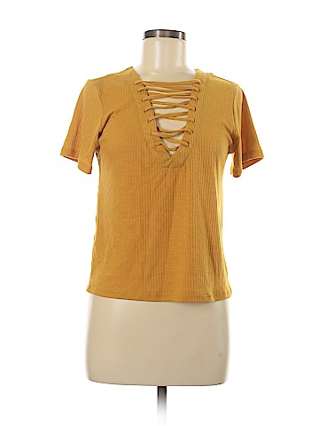 rue21 Short Sleeve Top (view 1)