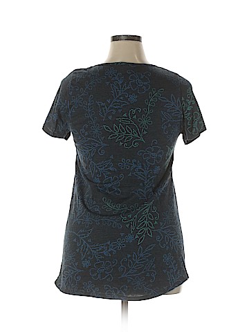Lularoe Short Sleeve T-Shirt (view 2)