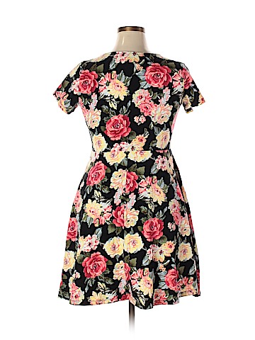 Forever 21 Casual Dress (view 2)