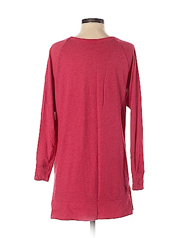 Victoria's Secret 3/4 Sleeve T-Shirt (view 2)