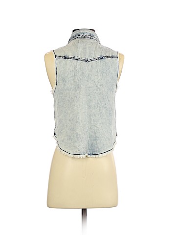 Assorted Brands Sleeveless Button-Down Shirt (view 2)