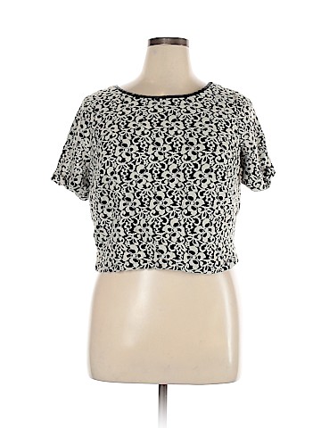 Lane Bryant Short Sleeve Blouse (view 1)