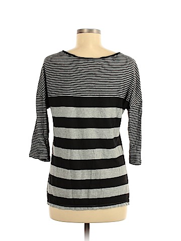 American Eagle Outfitters 3/4 Sleeve T-Shirt (view 2)