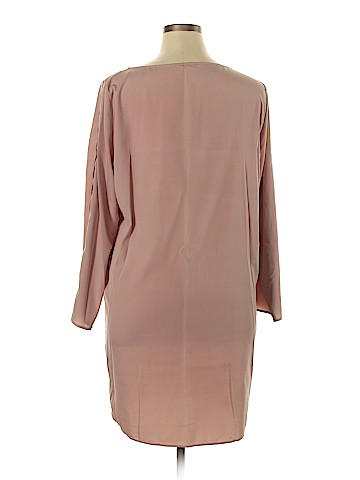 H&M Casual Dress (view 2)