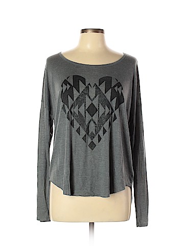 American Eagle Outfitters Long Sleeve Top (view 1)