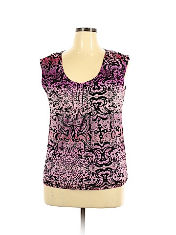 Axcess Sleeveless Top (view 1)