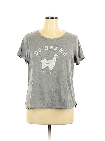 Old Navy Short Sleeve T-Shirt (view 1)