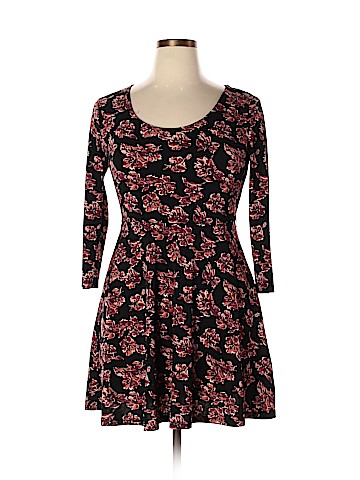 Forever 21 Casual Dress (view 1)