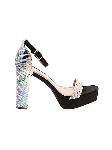 Rouge Heels (view 1)