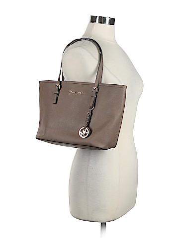 MICHAEL Michael Kors Leather Shoulder Bag (view 2)