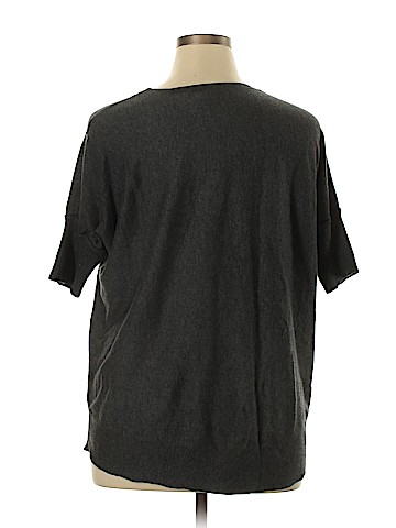 Old Navy Pullover Sweater (view 2)