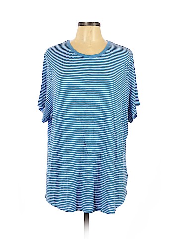 Old Navy Short Sleeve T-Shirt (view 1)