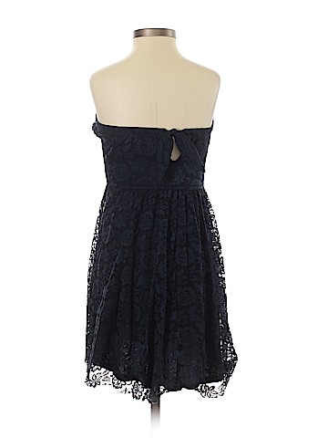 Hollister Casual Dress (view 2)