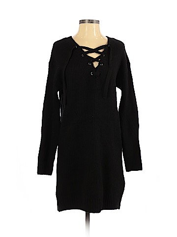 American Eagle Outfitters Pullover Sweater (view 1)