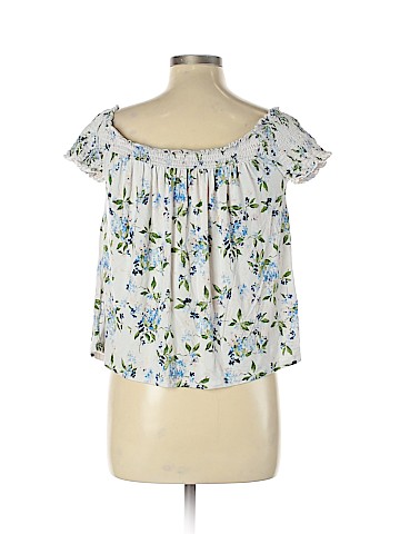 American Eagle Outfitters Short Sleeve Top (view 2)