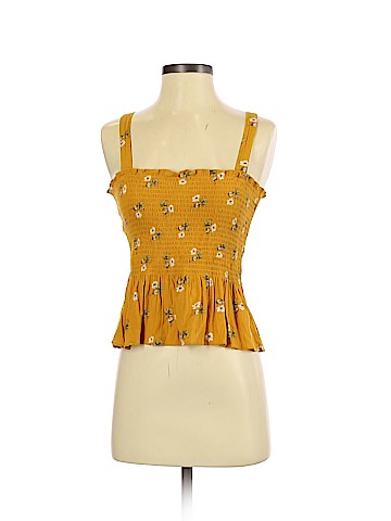 American Eagle Outfitters Sleeveless Top (view 1)