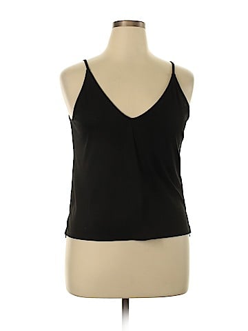 H&M Sleeveless Blouse (view 1)