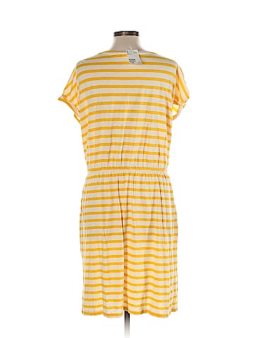 H&M Casual Dress (view 2)