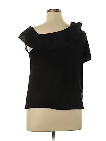 Who What Wear Short Sleeve Top (view 2)