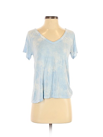 American Eagle Outfitters Short Sleeve T-Shirt (view 1)