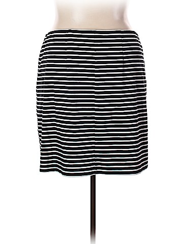 Old Navy Casual Skirt (view 2)