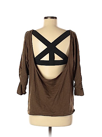 Elizabeth and James 3/4 Sleeve Top (view 2)