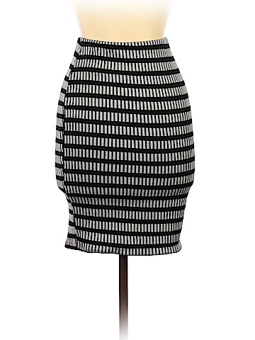 Charlotte Russe Casual Skirt (view 2)