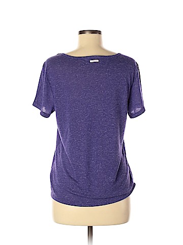 Victoria's Secret Short Sleeve T-Shirt (view 2)