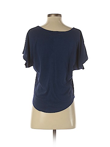 Forever 21 Short Sleeve T-Shirt (view 2)