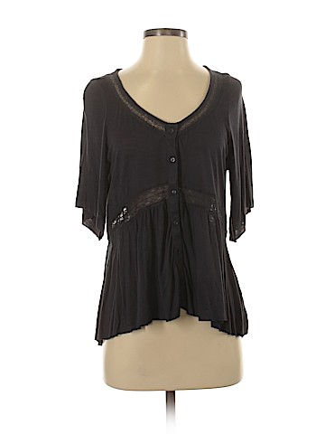 American Eagle Outfitters 3/4 Sleeve Top (view 1)