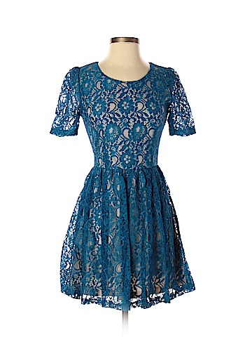 Forever 21 Casual Dress (view 1)