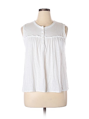 Caslon Sleeveless Top (view 1)