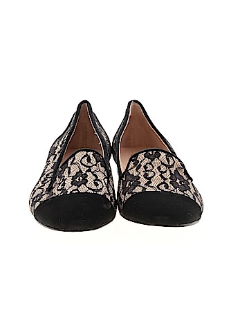 Victoria's Secret Flats (view 2)