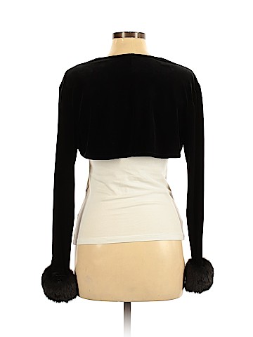 Tadashi Shrug (view 2)